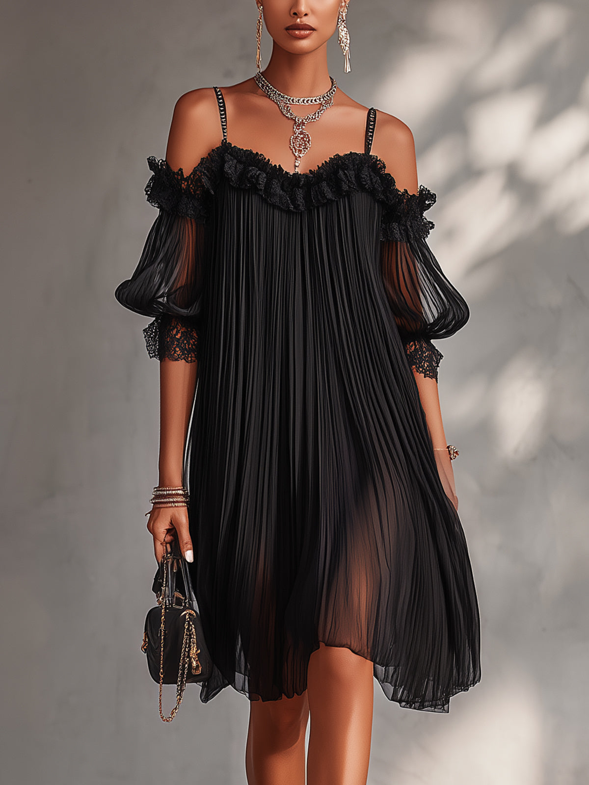 Camille | Vestido Mini de Muselina Negra con Hombros Descubiertos y Bordes de Encaje