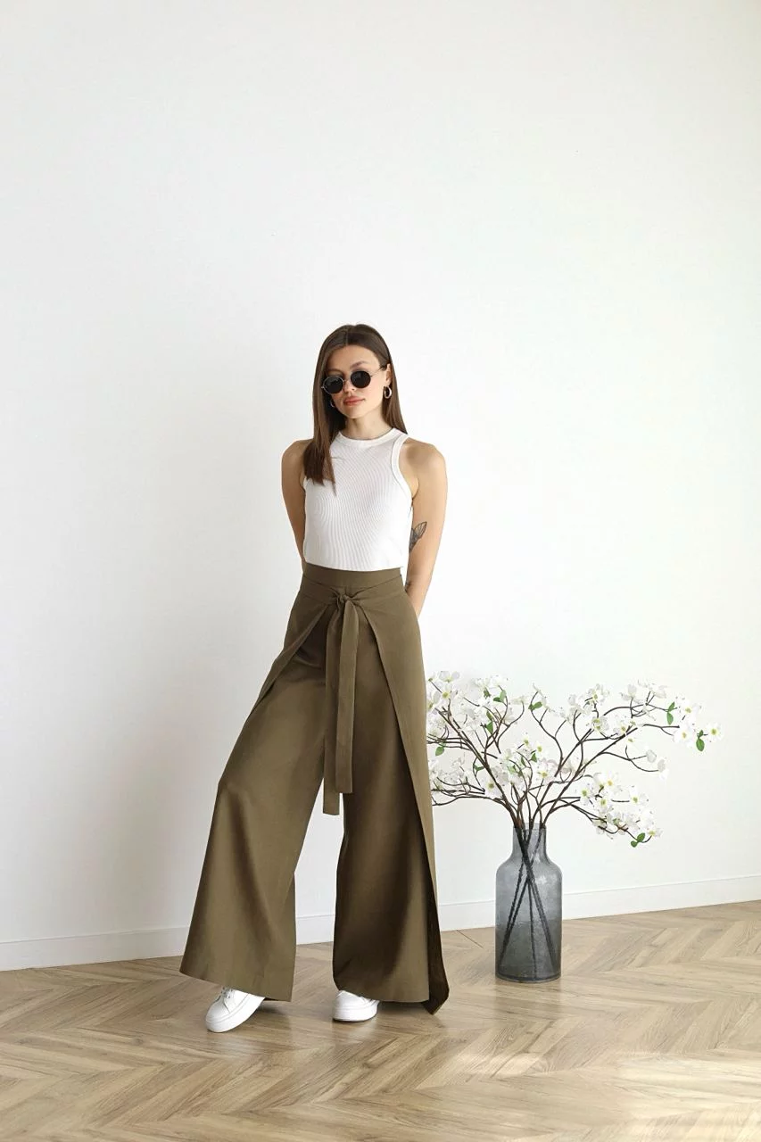 ARIANE – PANTALONI LARGHI IN LINO PER DONNE