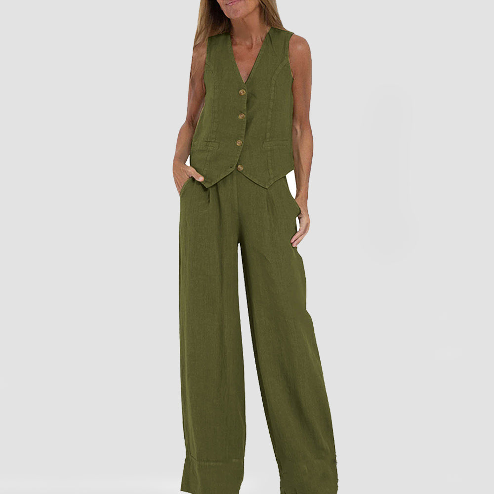 Top estivo senza maniche e pantaloni dritti larghi