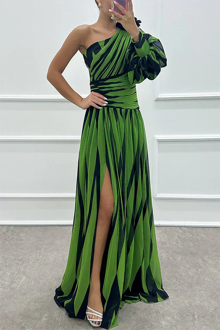 Hazel™ | Abito Maxi Elegante a Righe con Spalla Scoperta