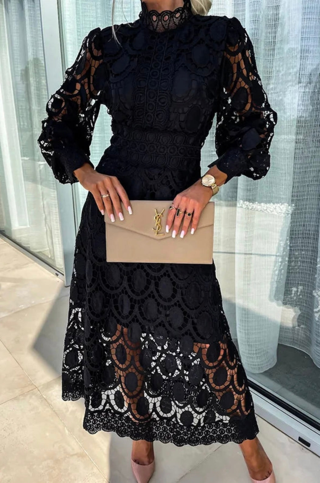 Eloah™ | Elegante Vestido Midi de Encaje