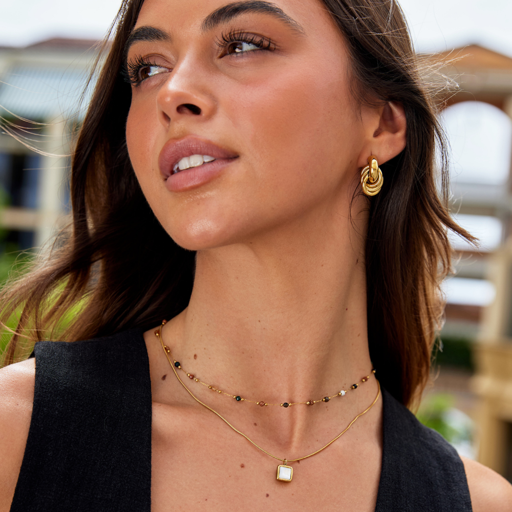 Collier Minimalista con Piedra