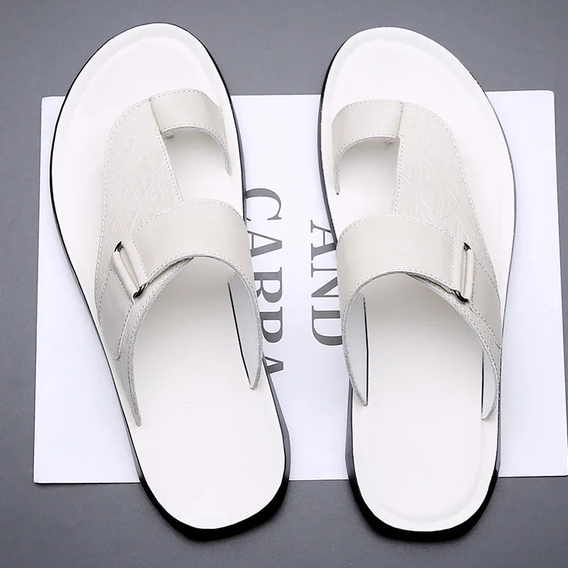 ASTON™ | Sandalias de cuero con tira entre los dedos