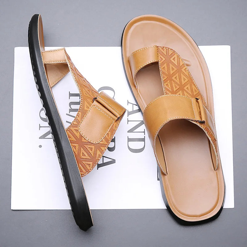ASTON™ | Sandalias de cuero con tira entre los dedos