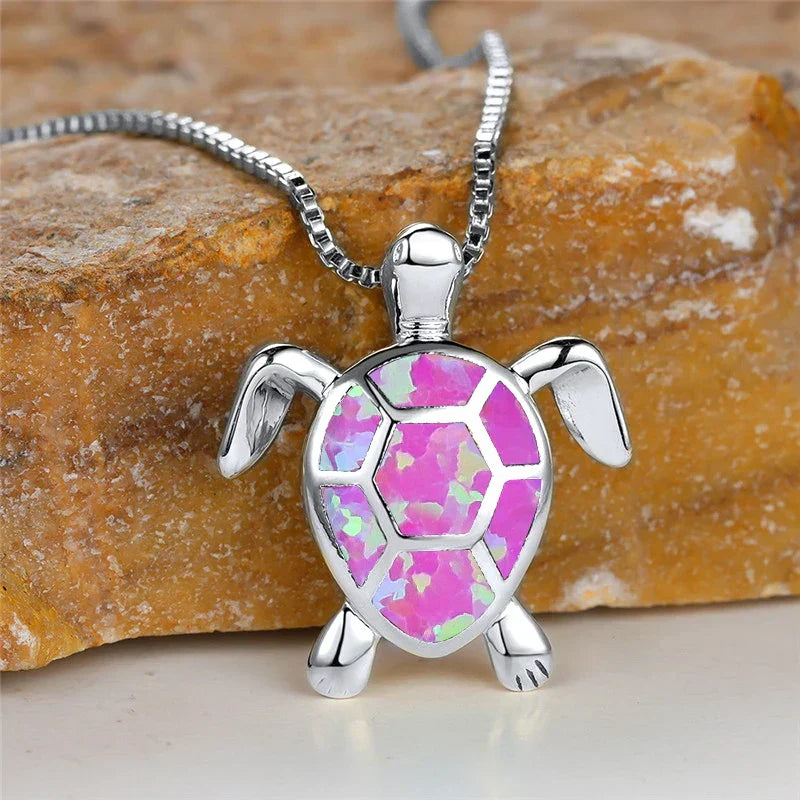 Colgante Tortuga en Ópalo de Fuego Verde Vintage en Oro