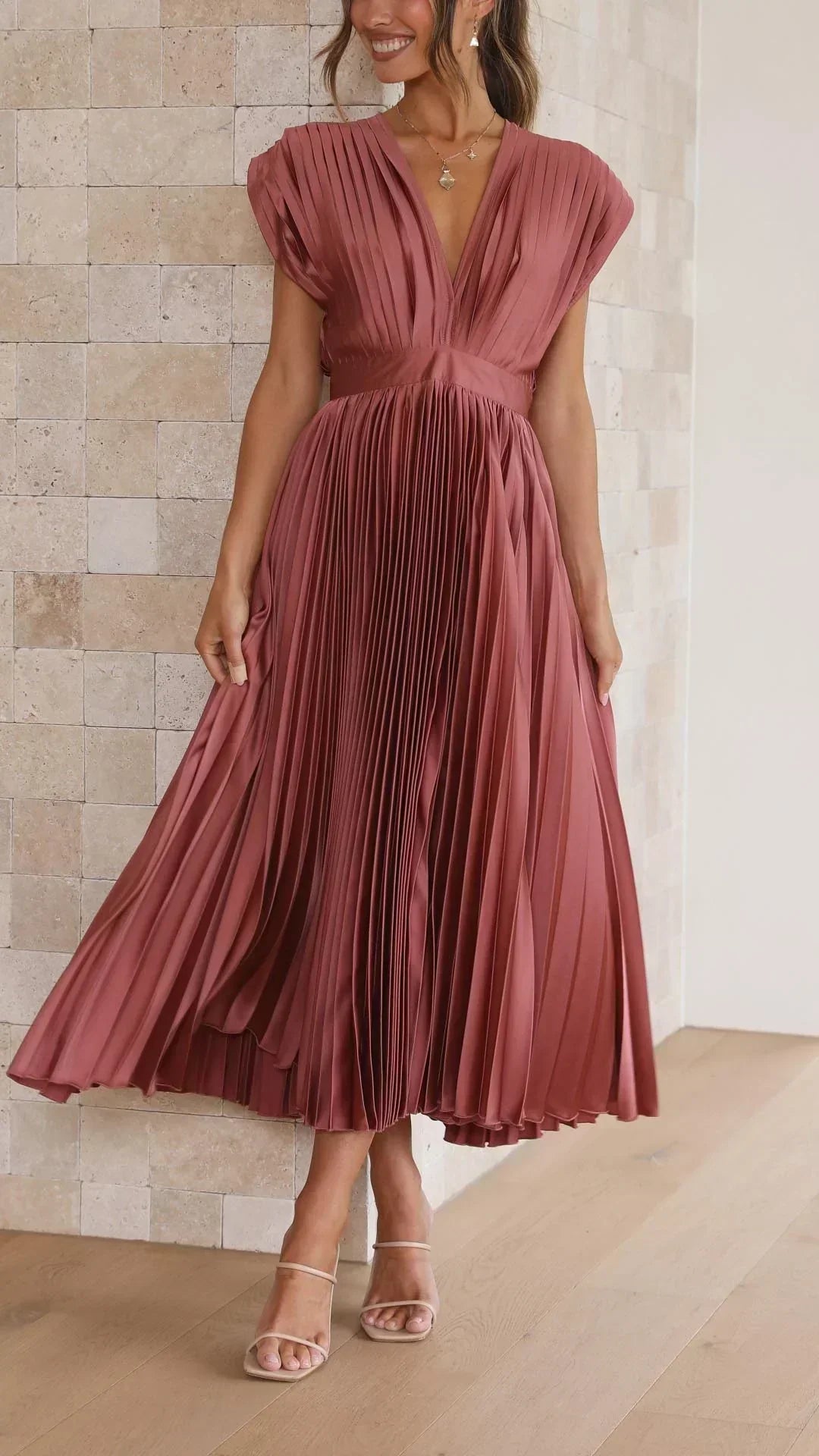 Genevieve | Vestido Elegante con Pliegues