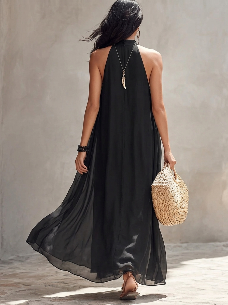 Abito Maxi Plissettato in Chiffon Nero con Scollo Halter