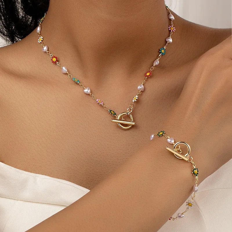 Bracciale e Collana Set di Perle Floreali Primaverili Delicate