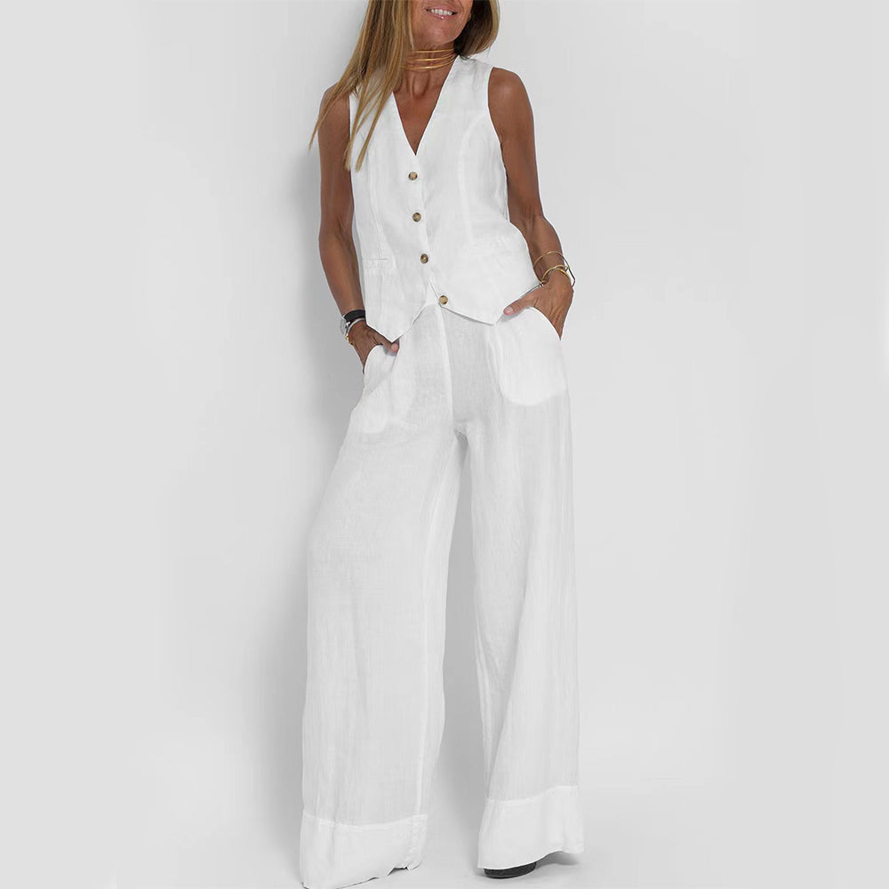 Top estivo senza maniche e pantaloni dritti larghi