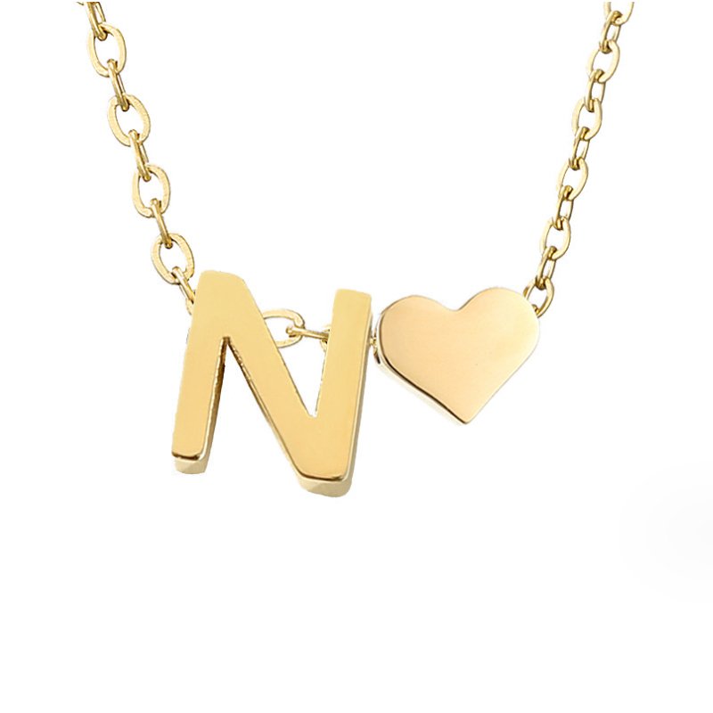 Collar Inicial Intemporal con Colgante en Corazón