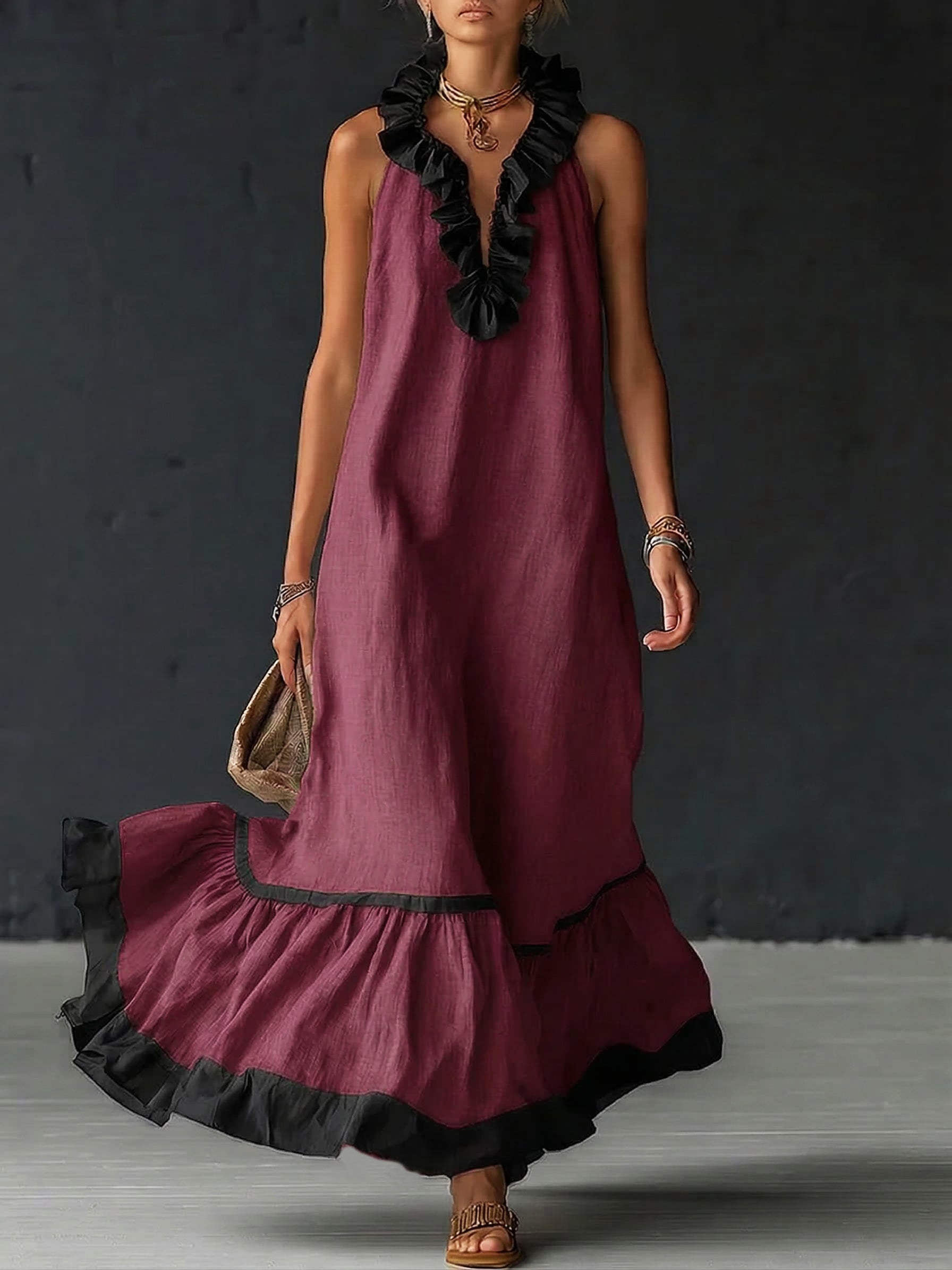 Vestito maxi elegante e romantico con volant e blocchi di colore
